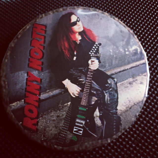 RN BUTTON